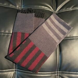 Lambs wool Women’s Scarf  100% Wool